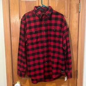 G.H. Bass & Co men’s buffalo print button down shirts size large .